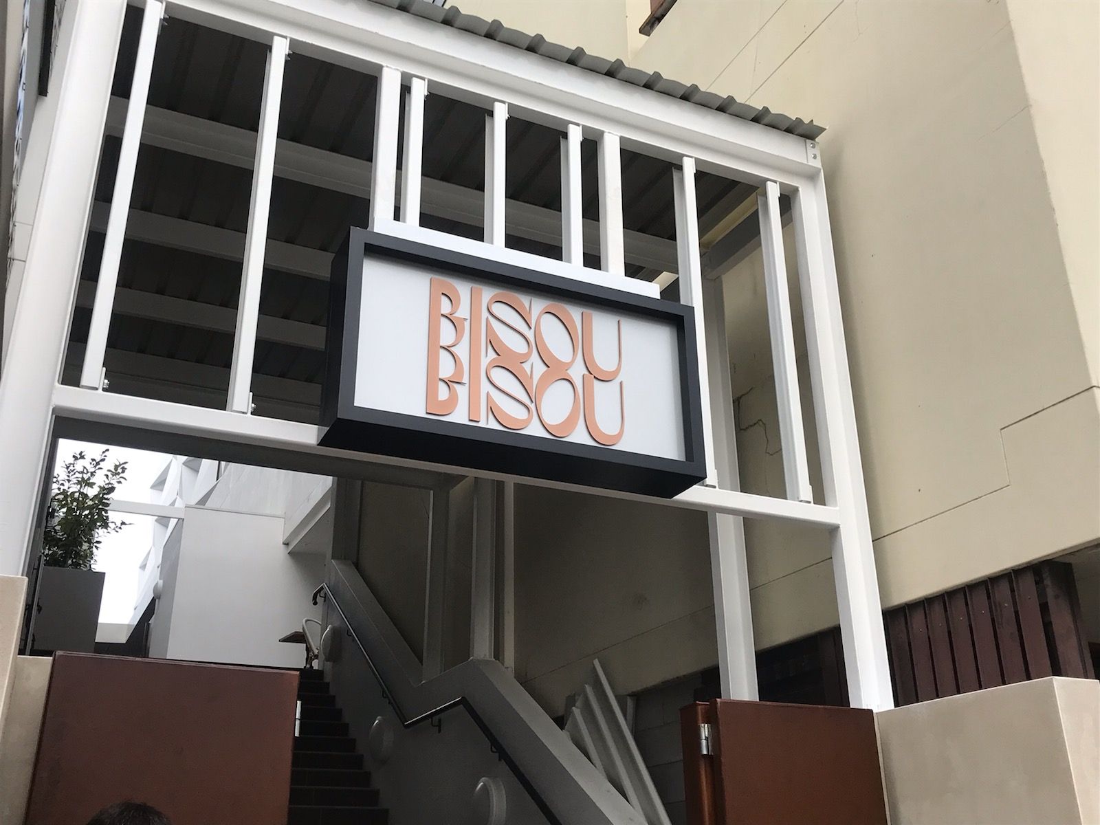 Bisou Bisou Illuminated Lightbox Signage