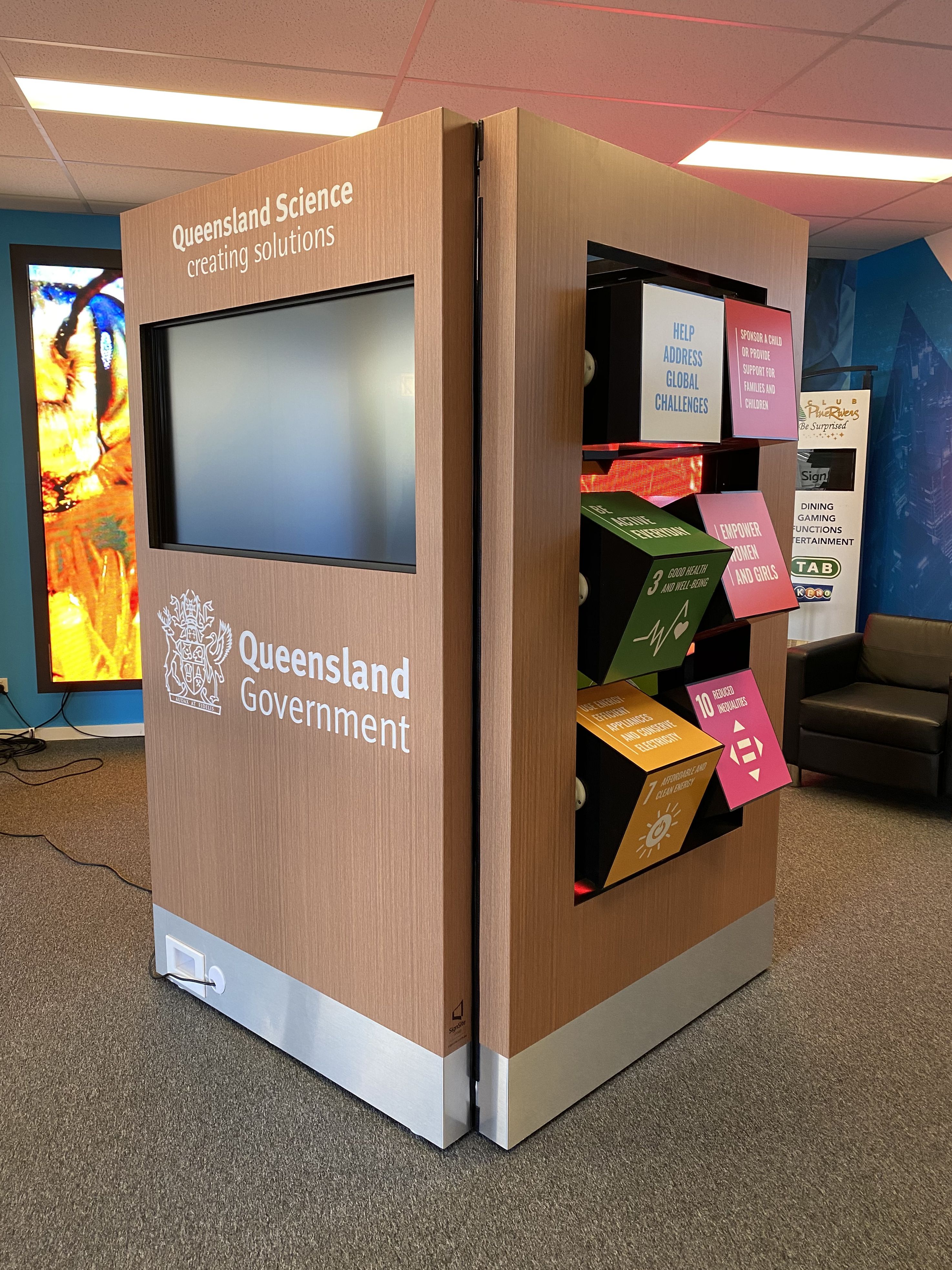 QLD Government Interactive Cube