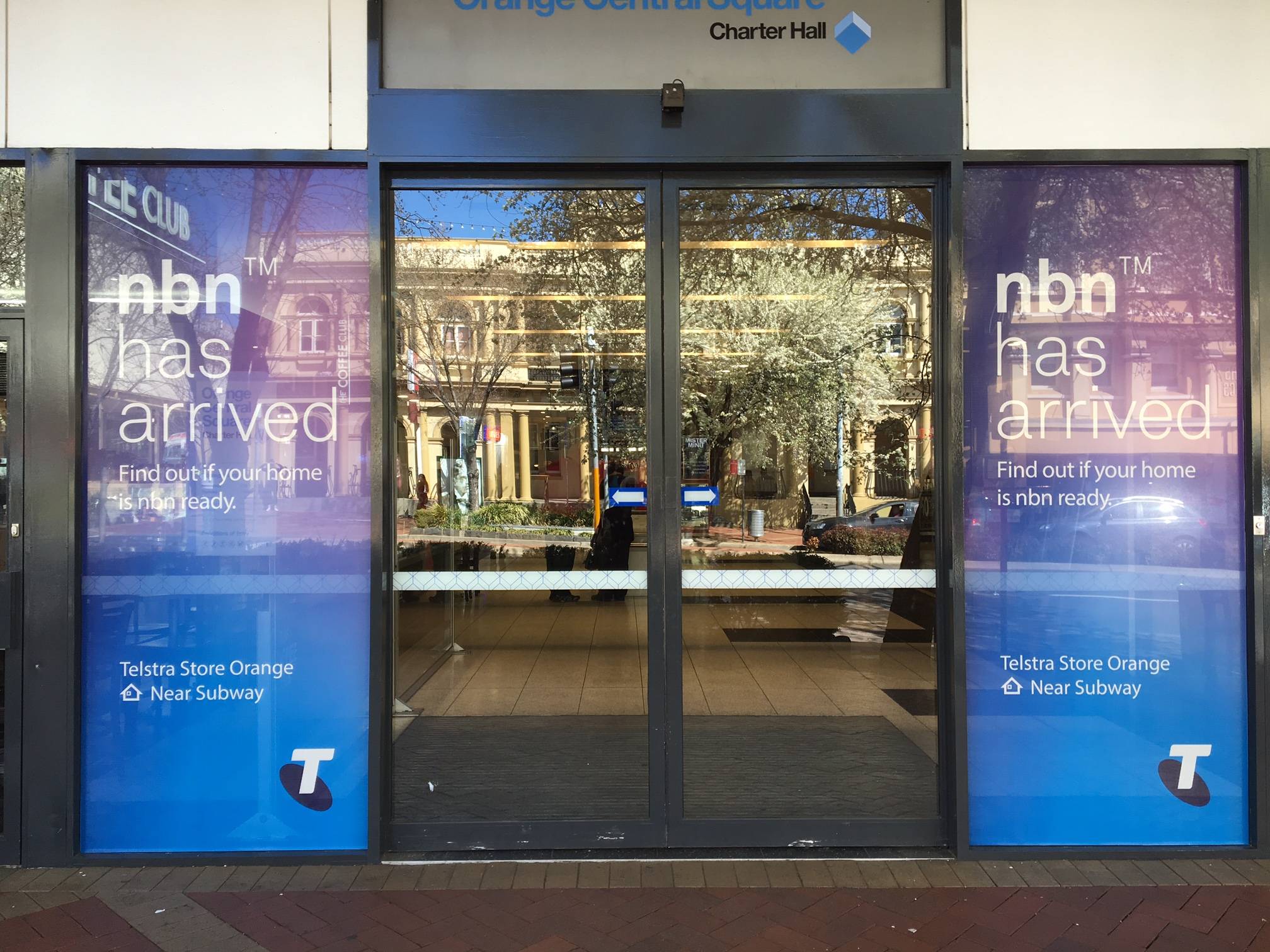 Telstra Entry Window Graphics