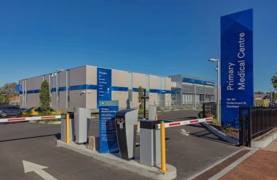 Primary Medical Care building signage and pylon