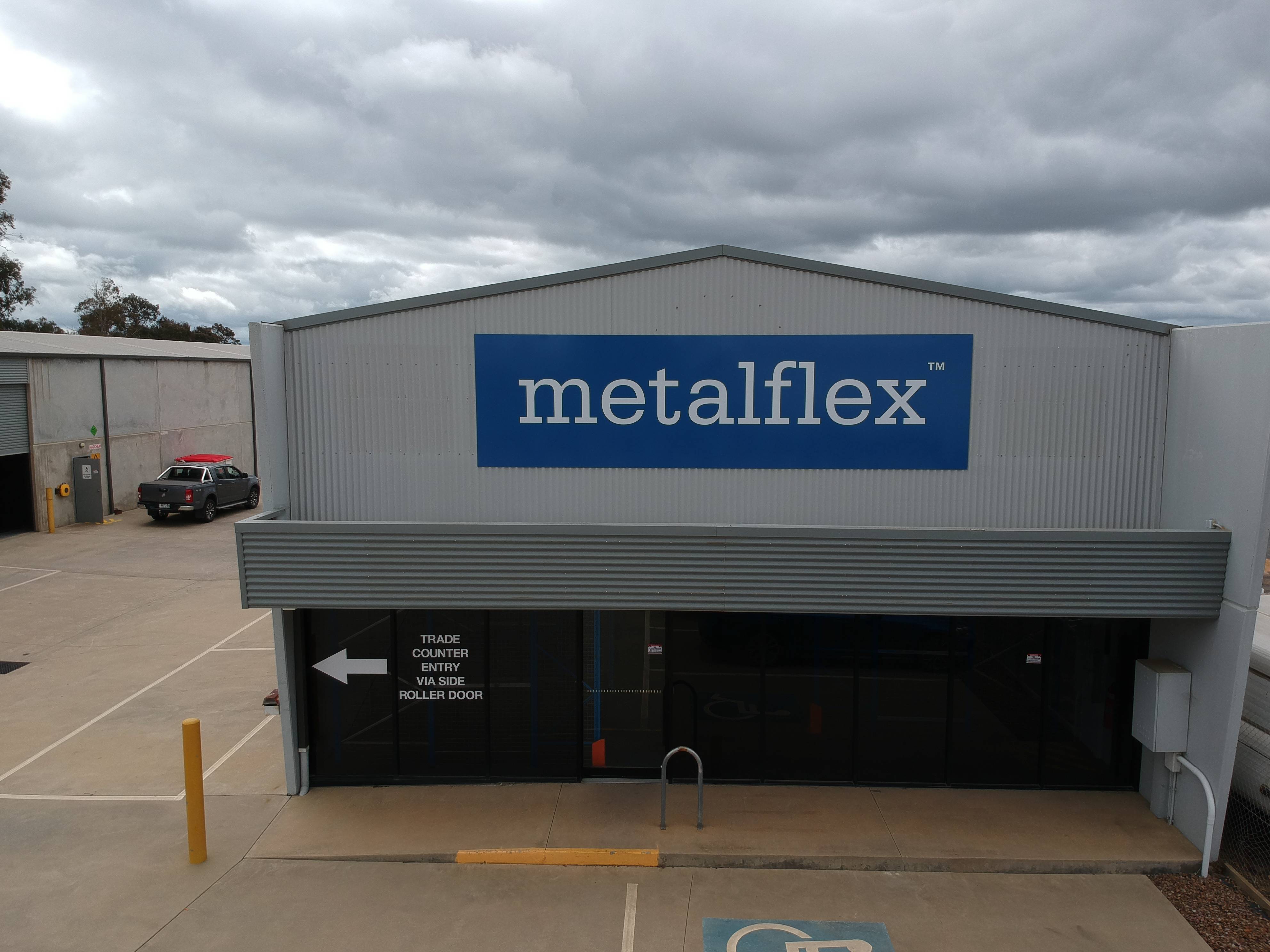 Actrol and Metaflex building signage