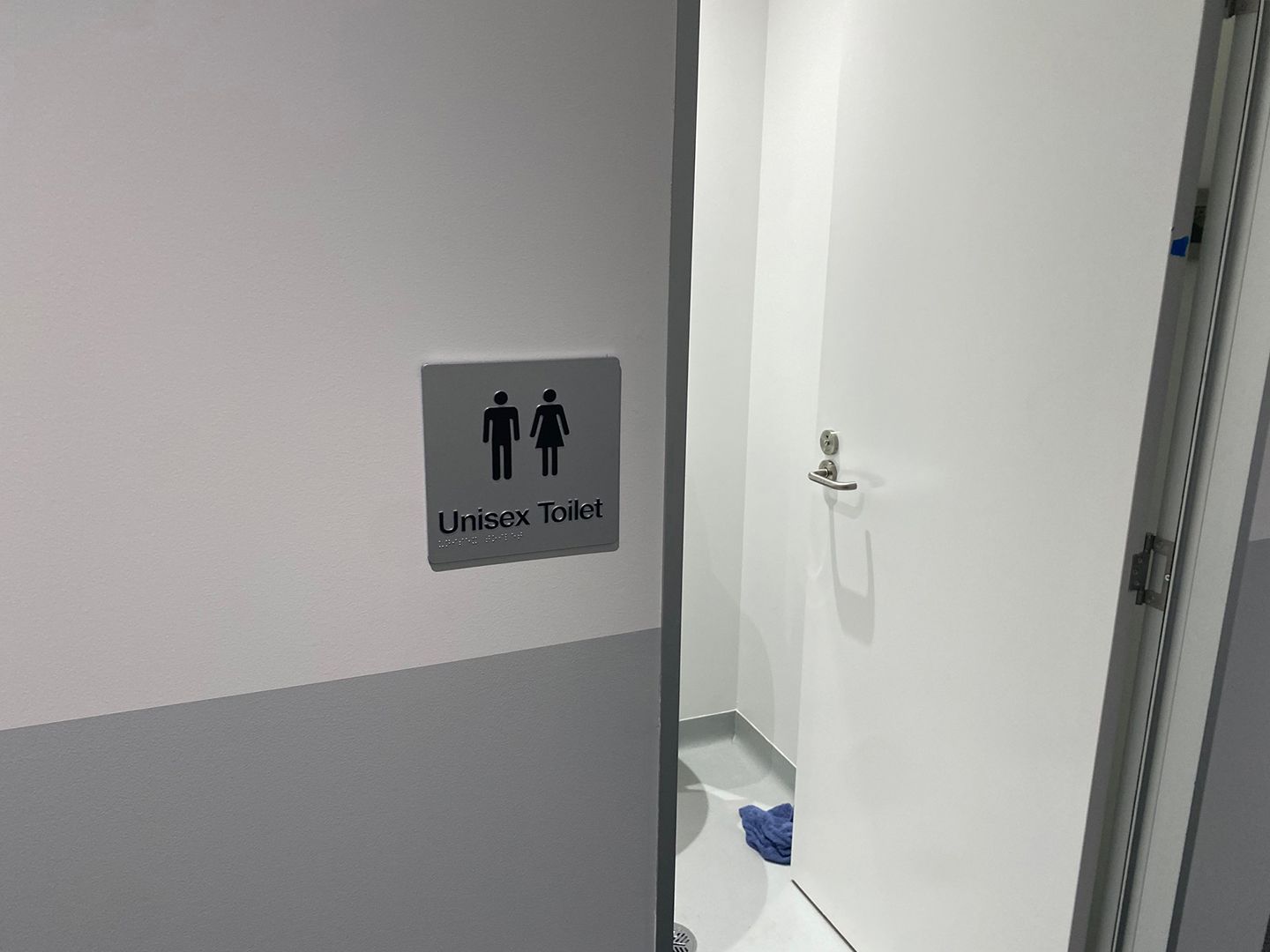 Panorama Braille Sign